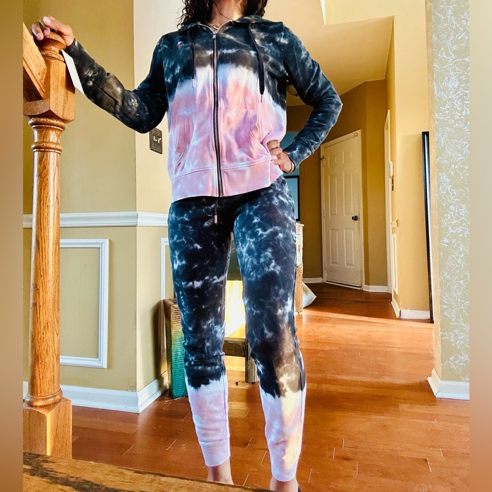 Tommy Hilfiger Tie-Dye Black & Pink Combo Front Zip Hoodie Joggers Set
